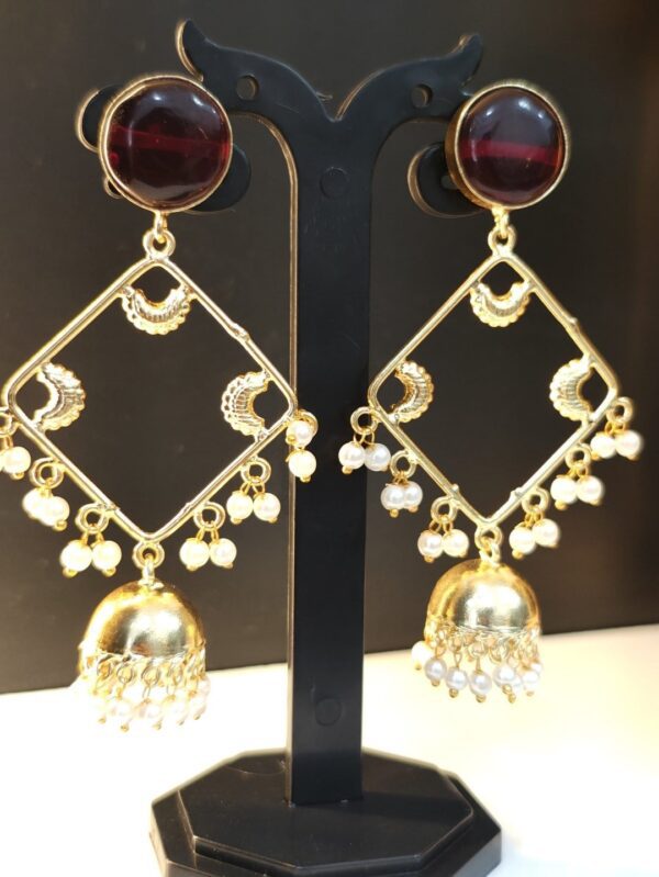 Elegant Gold and Pearl Jhumka Earrings - Image 2