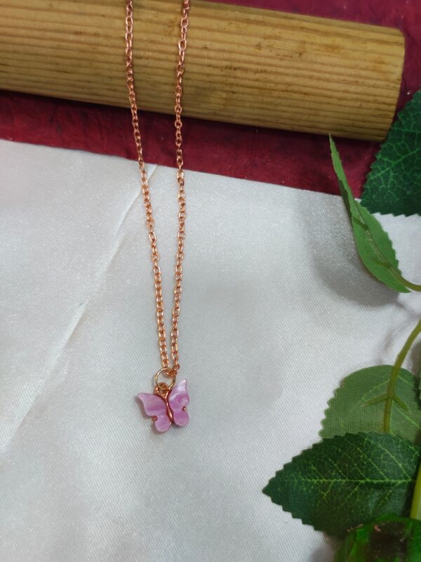 Elegant Butterfly Pendant Necklace in Rose Gold