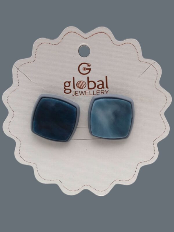 Fashion Natural Stone Stud - Image 3