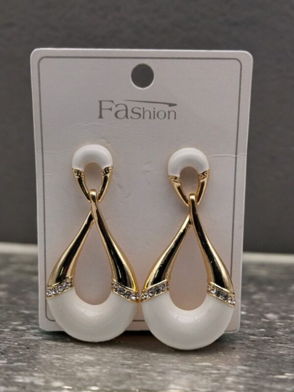 Modish Drop Earrings