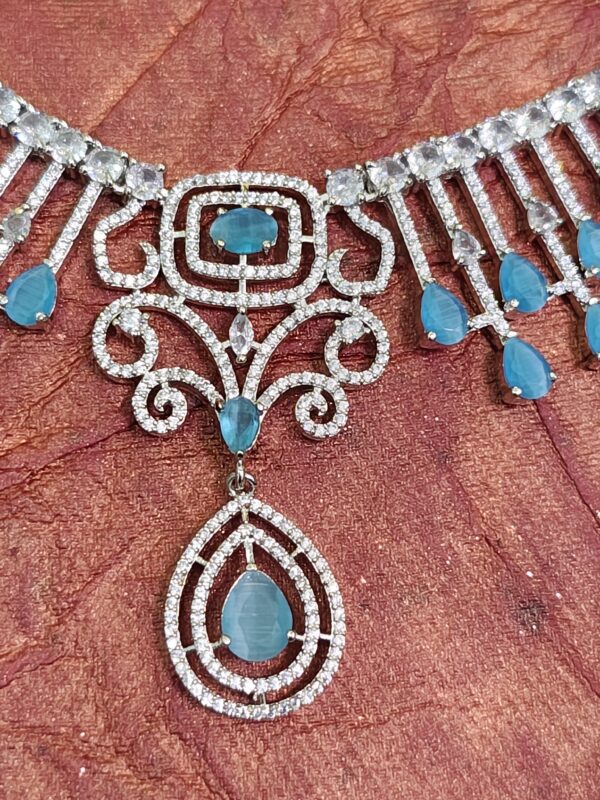 Ocean Blue Necklace Set - Image 3