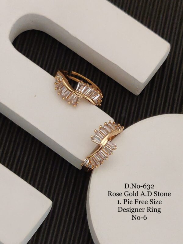 Blush Radiance Diamond Finger Ring