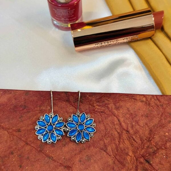 Elegance in Bloom Earring