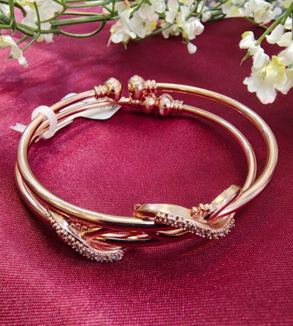 Enchanting Diamond Kada