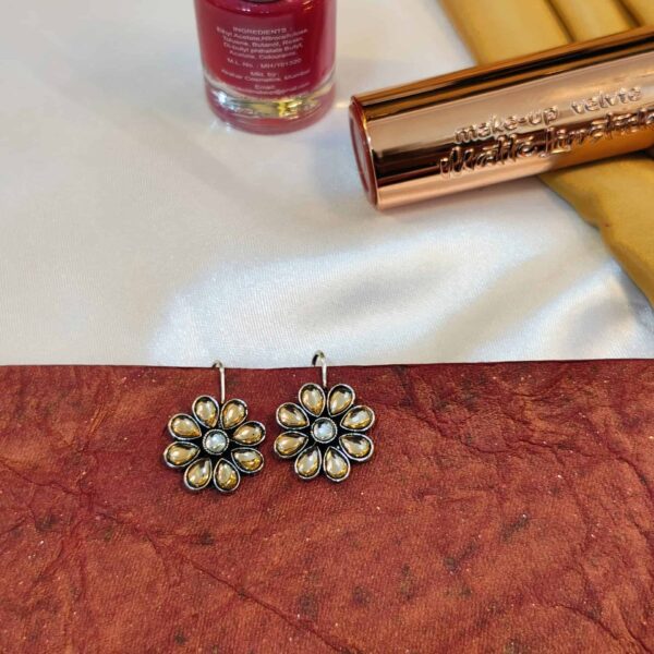 Floral Charm Earring - "Gold"