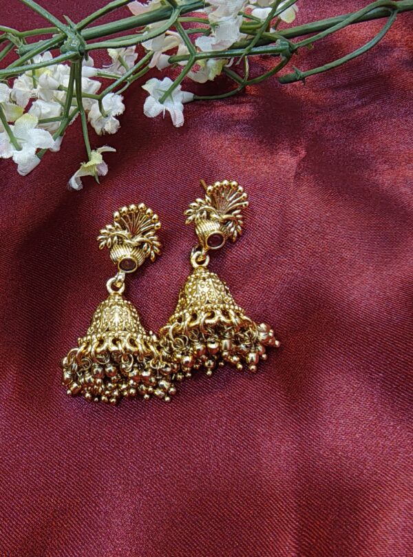 Gold-Plated Temple Necklace Set - Image 6