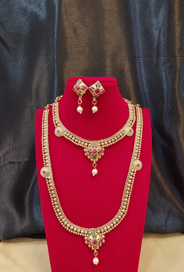 Long and Short Kundan Pearl Necklace Set with Statement Earrings (1)