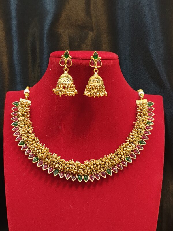 Majestic Pearl and Mix Stone Necklace Set