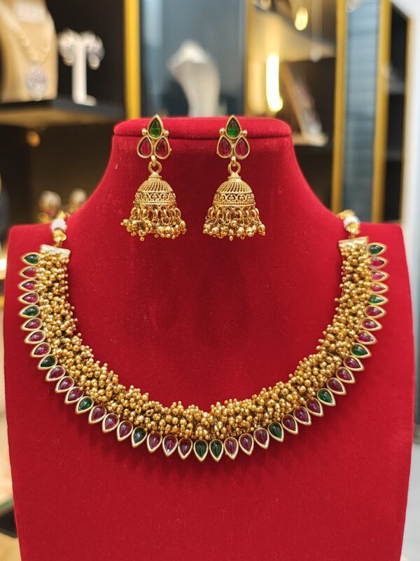 Majestic Pearl and Mix Stone Necklace Set - Image 3