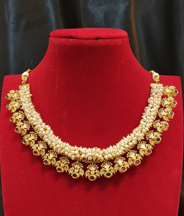 Pearl-Embedded Gold Necklace Set - Image 2