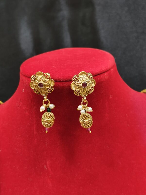 Pearl Strand Gold Green & Pink Necklace Set - Image 2