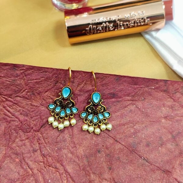 Teardrop Bloom Earring