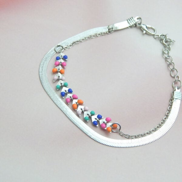 Silver floral chain bracelet with multicolor beads and daisy charms