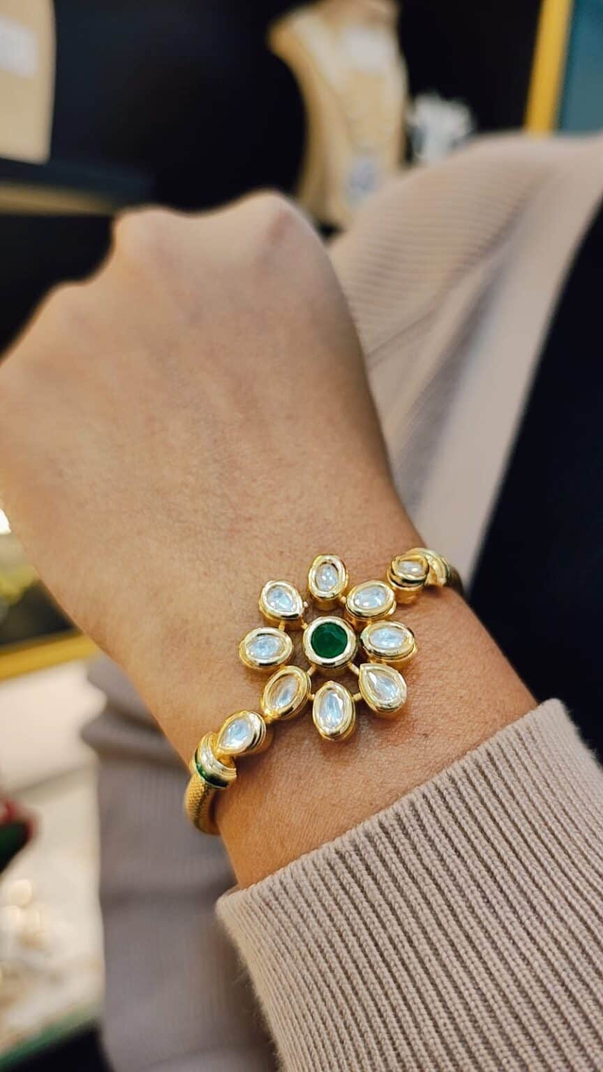 Artificial bangles and bracelet India – elegant wrist jewellery from Royal Reflection DS