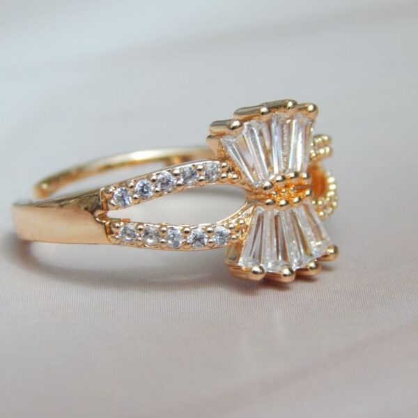 Diamond Fan Arc Ring with CZ Baguette and Round Stones in Gold Finish – Royal Reflection DS