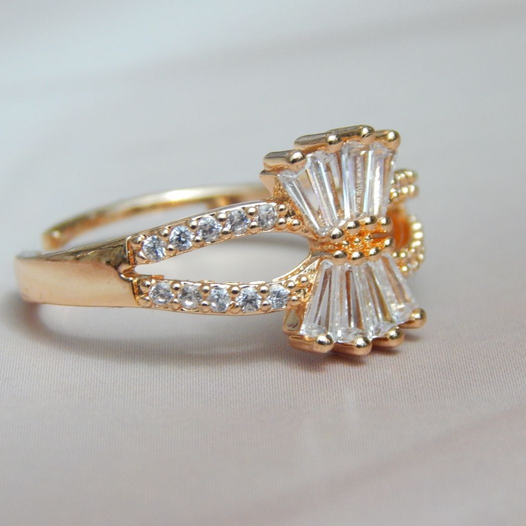 Diamond Fan Arc Ring with CZ Baguette and Round Stones in Gold Finish – Royal Reflection DS