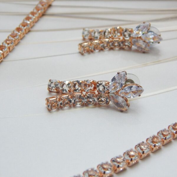 Glitz-Luxe-Leaf-Pendant-Set-Blue