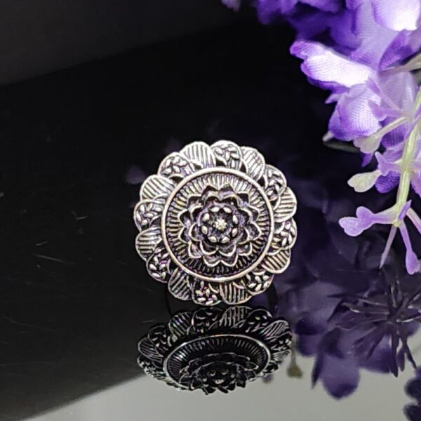 Layered Bloom Oxidised Adjustable Ring with Carved Petals – Royal Reflection DS