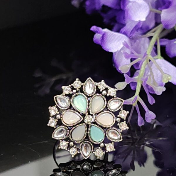 Pastel Radiance Adjustable Ring with Mint-White Teardrop Enamels and Crystal Halo – Royal Reflection DS