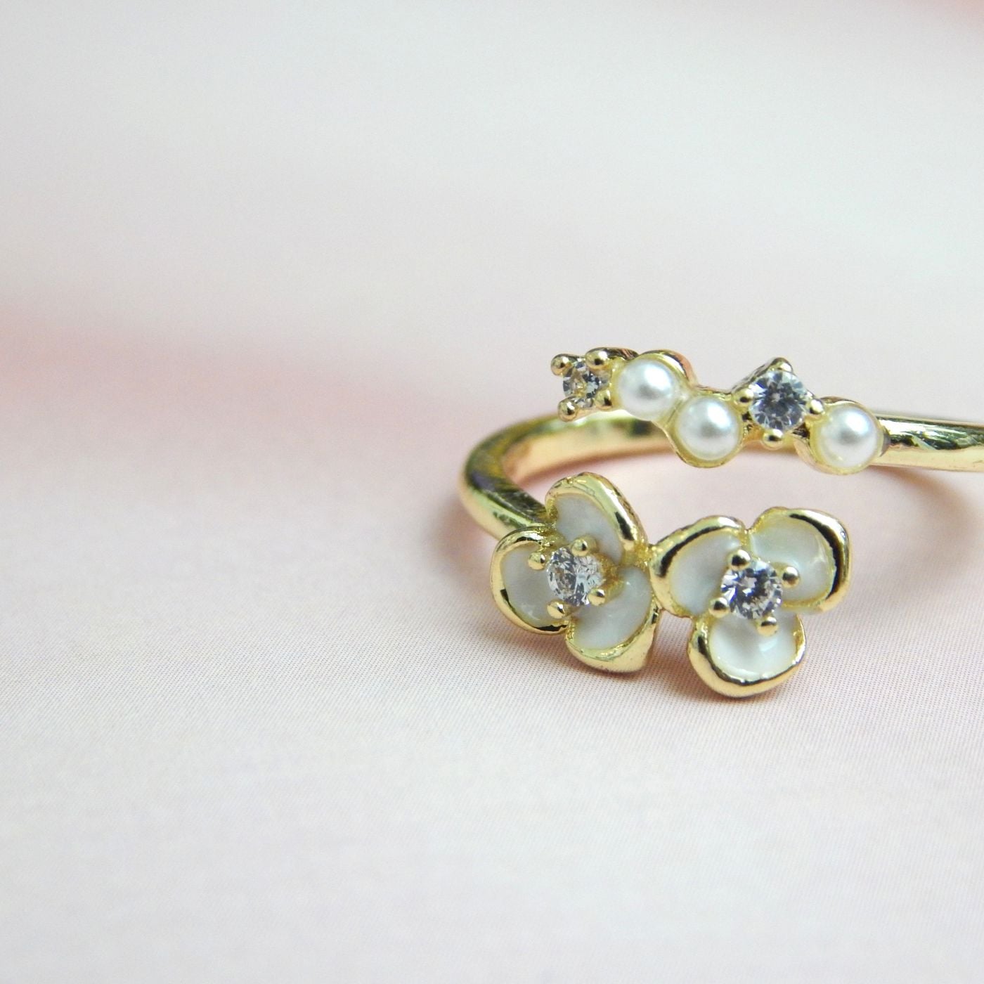 Pearl Petal Adjustable Wrap Ring with White Enamel Floral and Pearl Accents – Royal Reflection DS