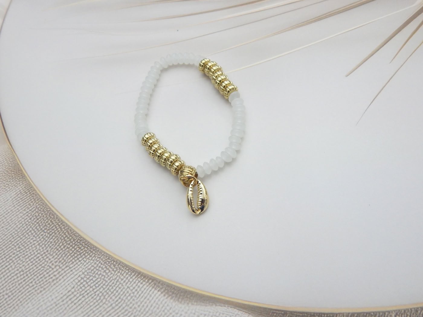 White Shell Drop_resize