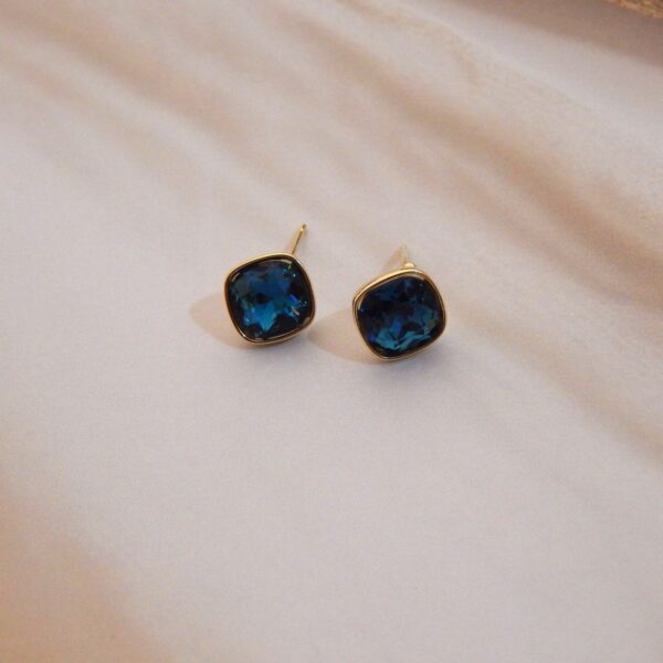 Ocean Blue Crystal Stud Earrings in Soft Square Gold Bezel – Royal Reflection DS