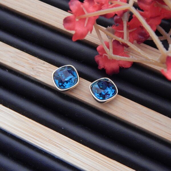 Ocean Blue Crystal Stud Earrings in Soft Square Gold Bezel – Royal Reflection DS