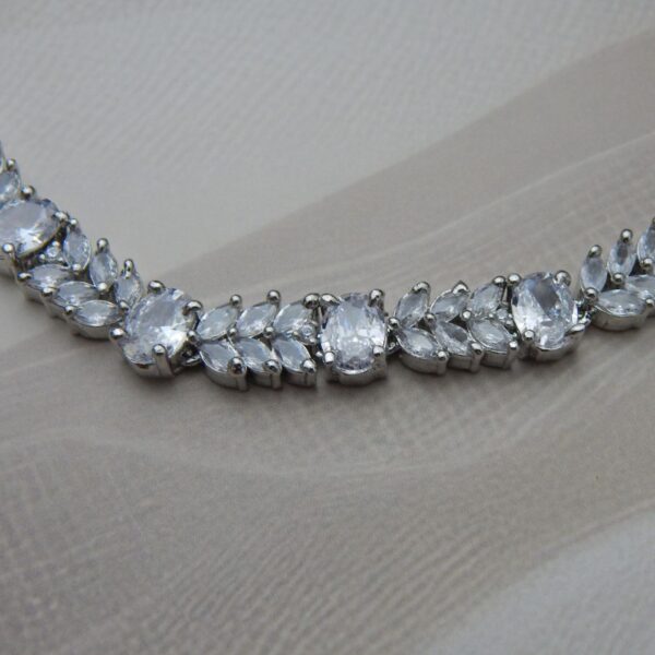 Chandni Sparkler Silver Crystal Necklace with Matching Dangling Earrings – Royal Reflection DS