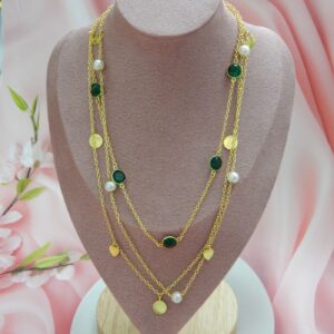 Emerald Glow Layered Gold Necklace with Pearls and Charms – Royal Reflection DS