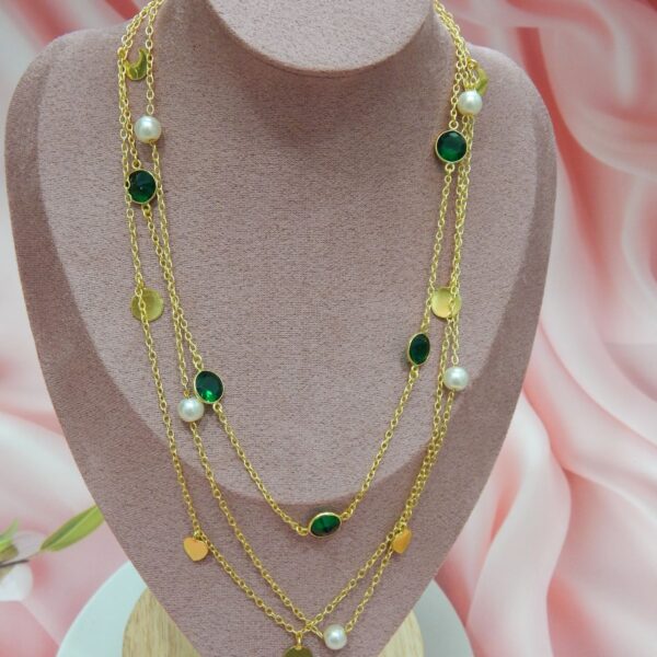 Emerald Glow Layered Gold Necklace with Pearls and Charms – Royal Reflection DS
