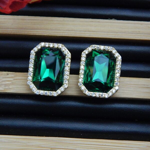 Emerald Glow Rectangle Tops with Green Stone and CZ Halo – Royal Reflection DS