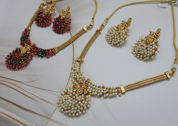 Radha-Krishna Necklace Set – Royal Reflection DS