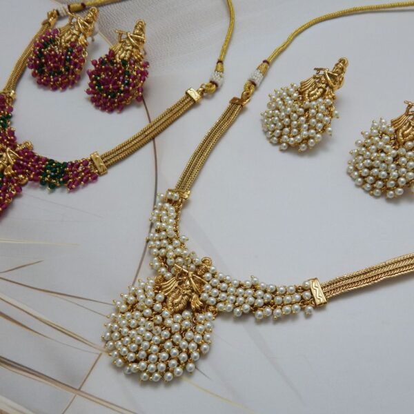 Radha-Krishna Necklace Set – Royal Reflection DS