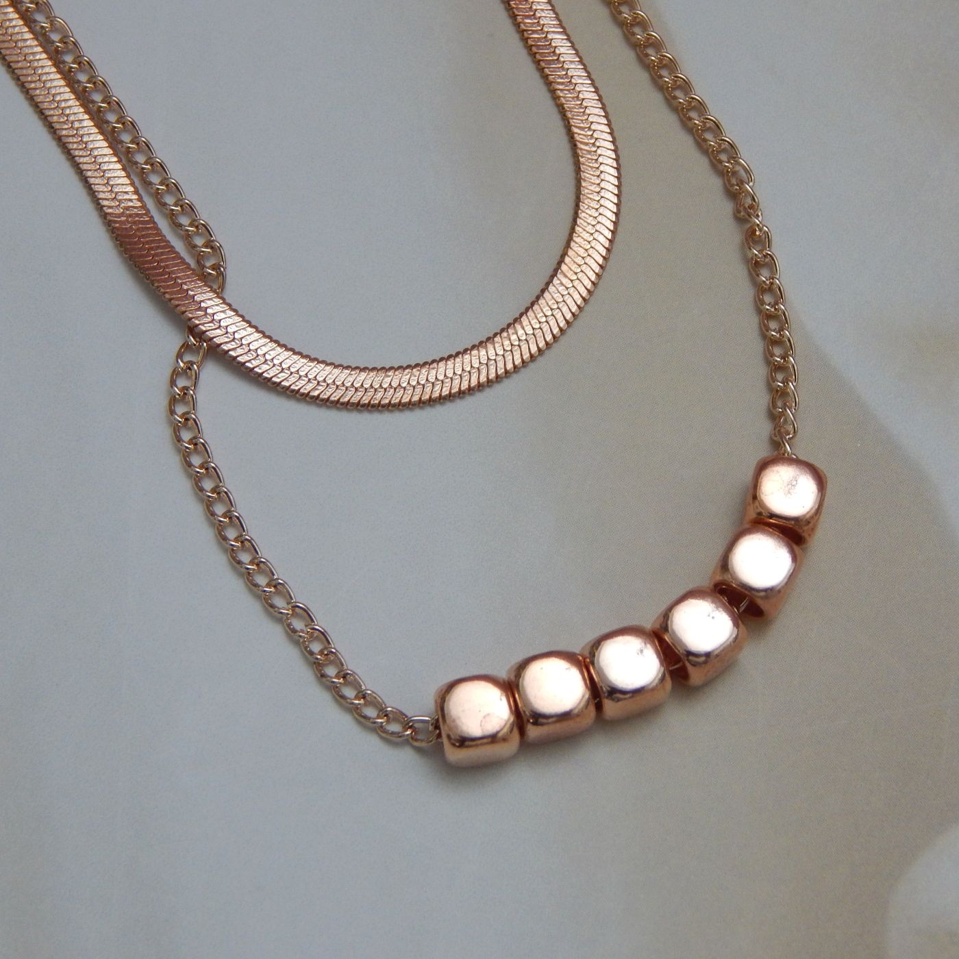 Lustre Link Rose Gold Necklace with Cube Charms – Royal Reflection DS