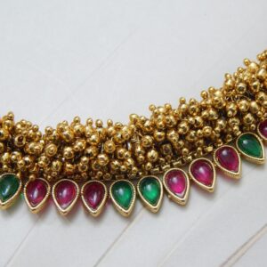 zoom of multicolor Guttapusalu necklace