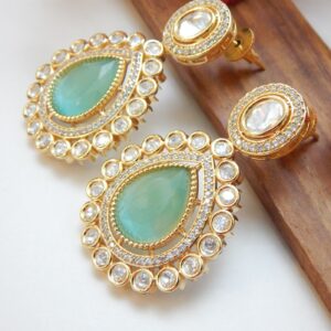 Tejaswini Green Set -earrings