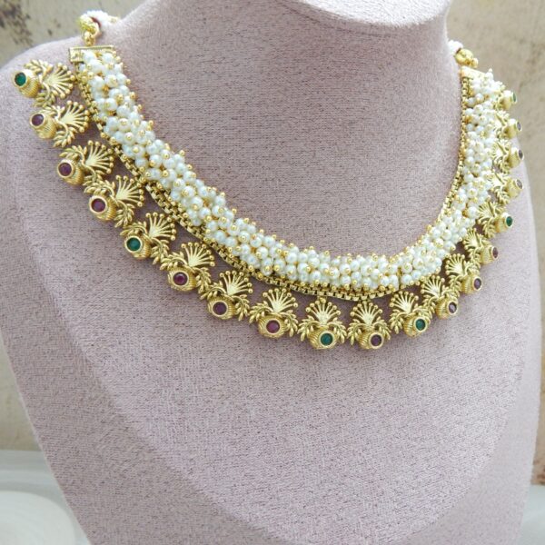 Temple Bloom Gold Necklace Set – Pearl Variant – Royal Reflection DS