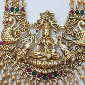 Devi Mohini Haar pendant zoom