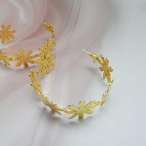 Gold Daisy Flower Statement side view