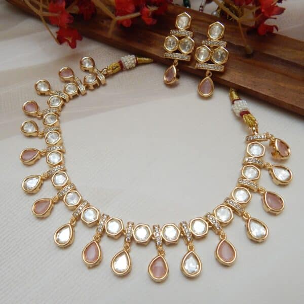 Tarana Kundan Set -pink