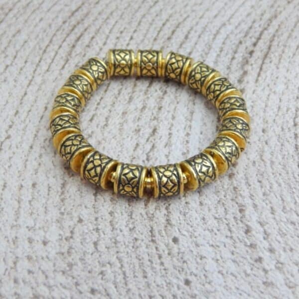 Antique gold engraved disc bracelet from dual tone oxidised bracelet set — geometric floral pattern
